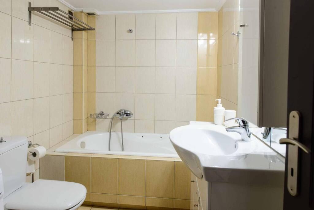 50 M Kerameikos Metro Cosy Luxury Apartment Athen Exterior foto