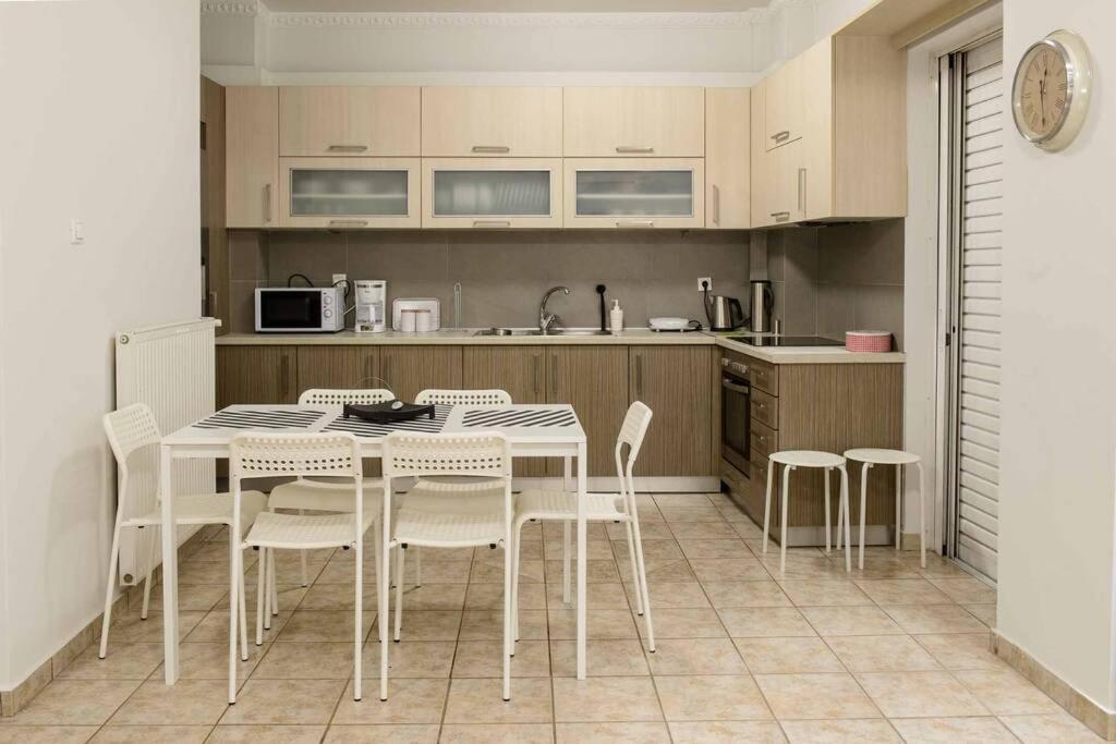 50 M Kerameikos Metro Cosy Luxury Apartment Athen Exterior foto